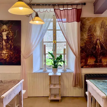 Couette-café Les Contes