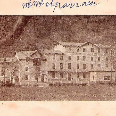 Les Contes * Fougax-et-Barrineuf