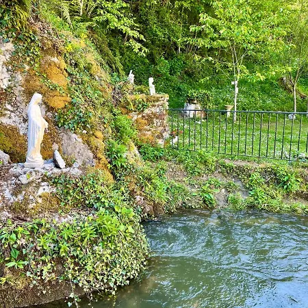 Couette-café Les Contes *