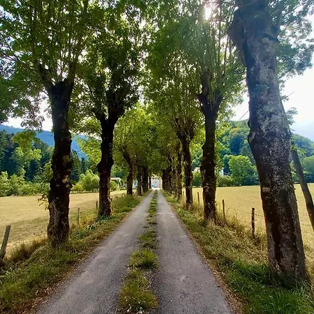 Alojamento de Acomodação e Pequeno-almoço Les Contes