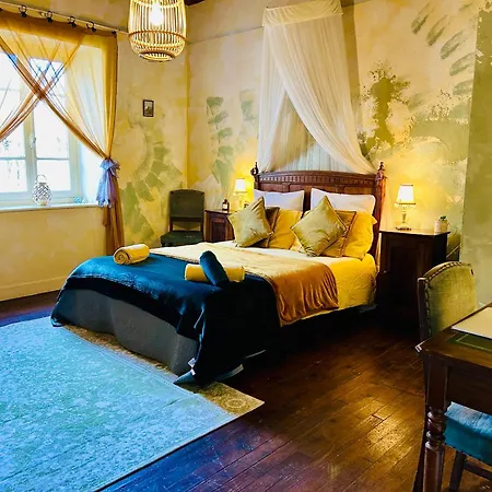 Alojamento de Acomodação e Pequeno-almoço Les Contes Fougax-et-Barrineuf