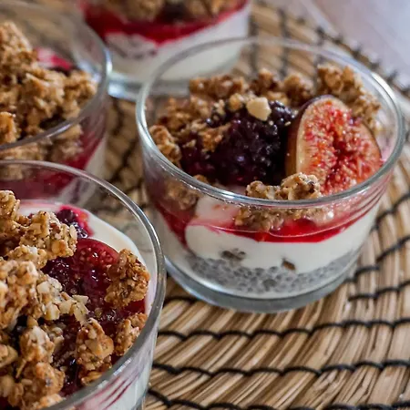 Les Contes * Fougax-et-Barrineuf