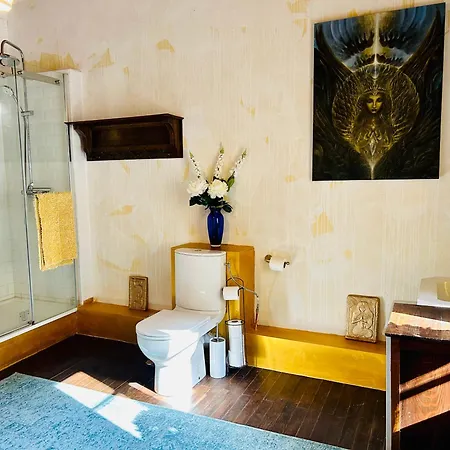 Les Contes Alojamento de Acomodação e Pequeno-almoço