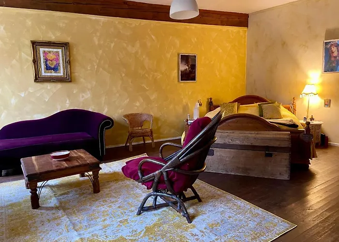 Les Contes * Fougax-et-Barrineuf